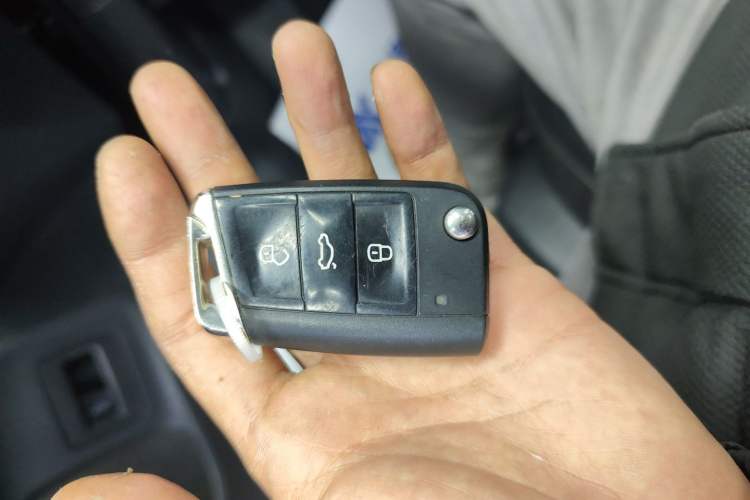 Used Volkswagen Tayron 2020 330TSI Two-Wheel Drive Luxury Connected Pro Edition
