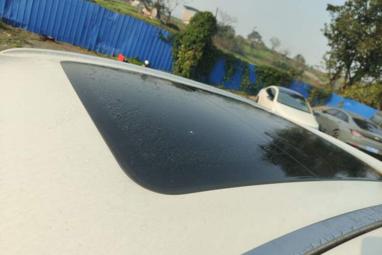 Used Qoros 5 2017 1.6T Automatic Leading Model