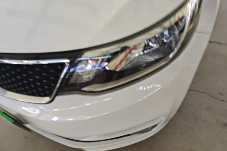 Used Kia K2 2015 Hatchback 1.4L AT GLS Cool Edition