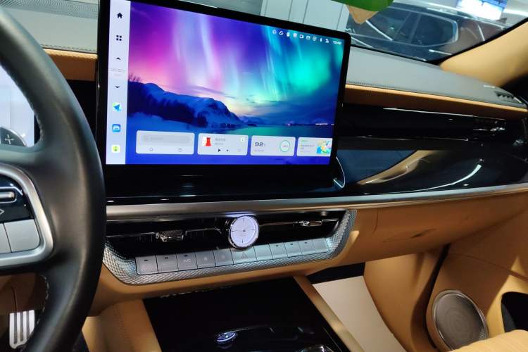 Used Tank 500 New Energy 2023 Hi4-T
