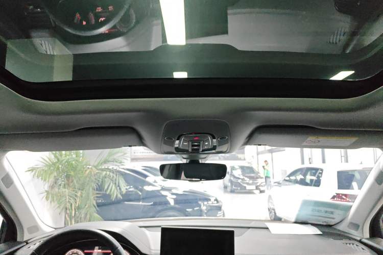 Used Audi Q5L 2022 Updated 45T Luxury Dynamic Version