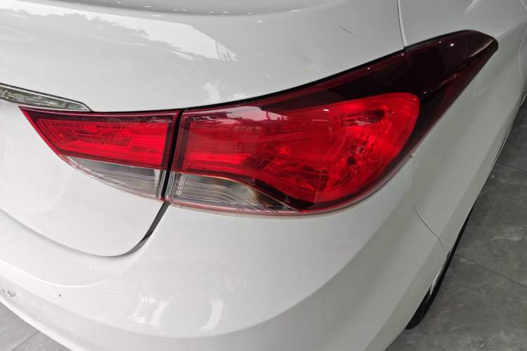 Used Hyundai Elantra 2016 1.6L Automatic Smart Version