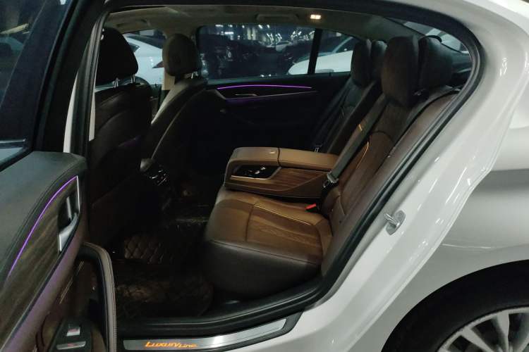 Used BMW 5 Series 2019 530Li Leading Model Luxury Package
