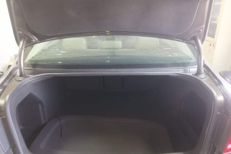 Used Volkswagen Magotan 2015 1.8TSI Prestige Model