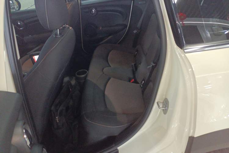 Used  MINI 2022 Updated 1.5T ONE Five-Door PLUS Edition
