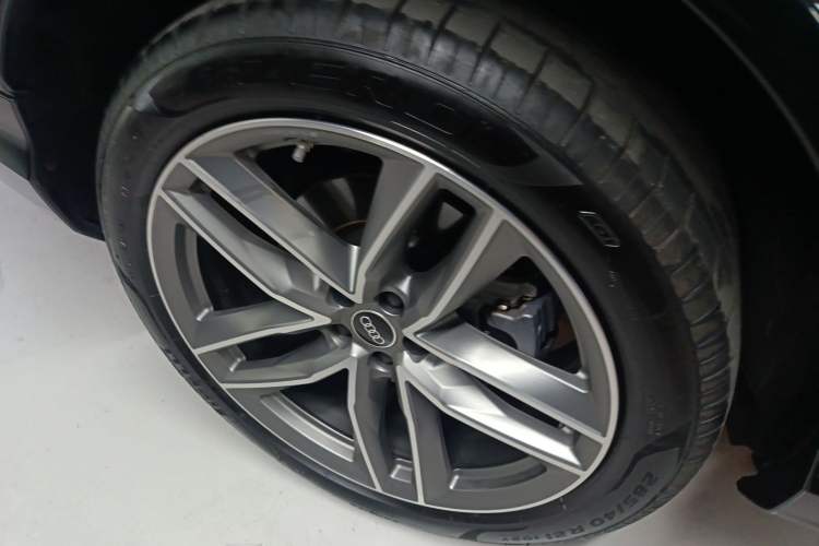 Used Audi Q7 2024 45 TFSI quattro S line Sport Edition
