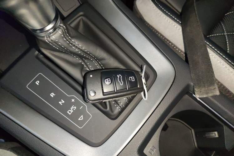 Used Audi Q3 2024 40 TFSI Fashion Dynamic Model
