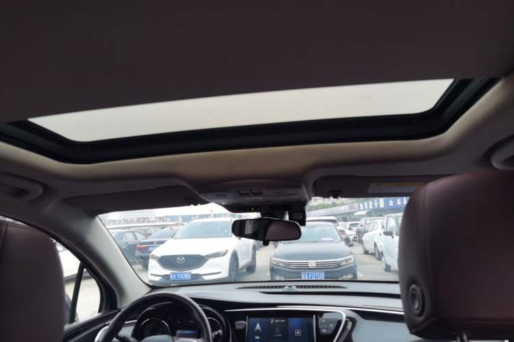 Used Buick Envision 2020 20T Two-Wheel Drive Luxury Model
