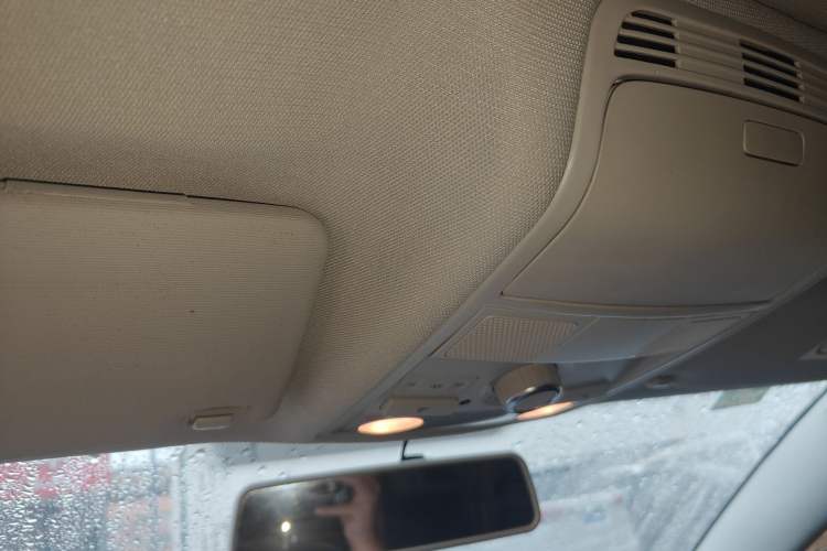 Used Volkswagen Magotan 2015 1.8TSI Advanced Model
