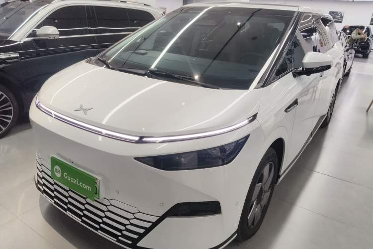 Used XPeng X9 2024 702 Ultra-Long Range Max