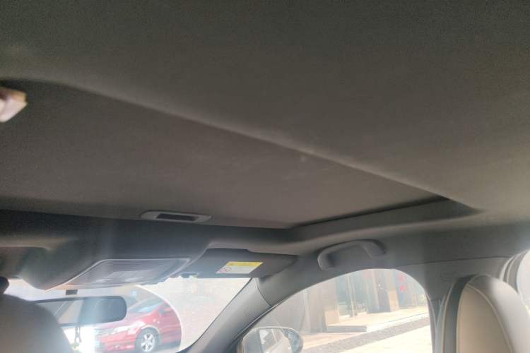 TDK.VehicleDetails.img