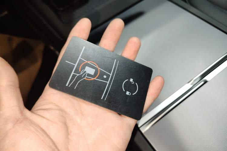 Used Tesla Model 3 2023 Long-Range All-Wheel-Drive Version
