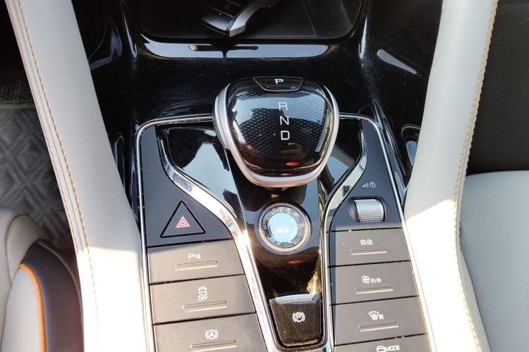 Used BYD Song PLUS New Energy 2021 DM-i 110KM Flagship Model
