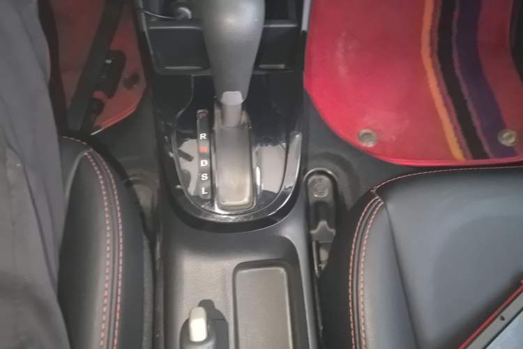 Used Honda Fit 2018 1.5L CVT Comfort Sunroof Version