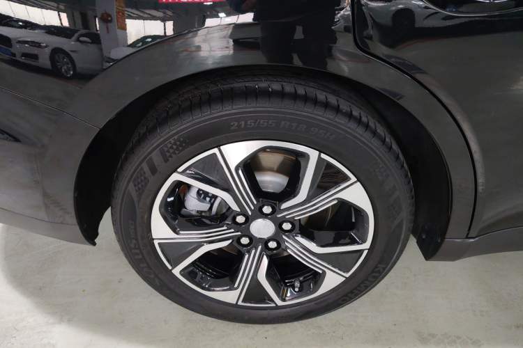 Used Hongqi E-QM5 2023 Revised Version Basic Travel Edition
