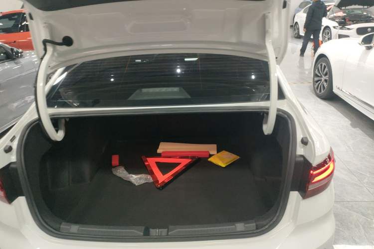 Used Volkswagen Lavida 2024 300TSI DSG Starry Sky Leading Edition
