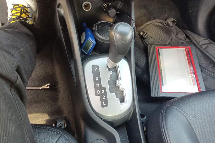 Used Kia K2 2015 Sedan 1.4L Automatic GLS
