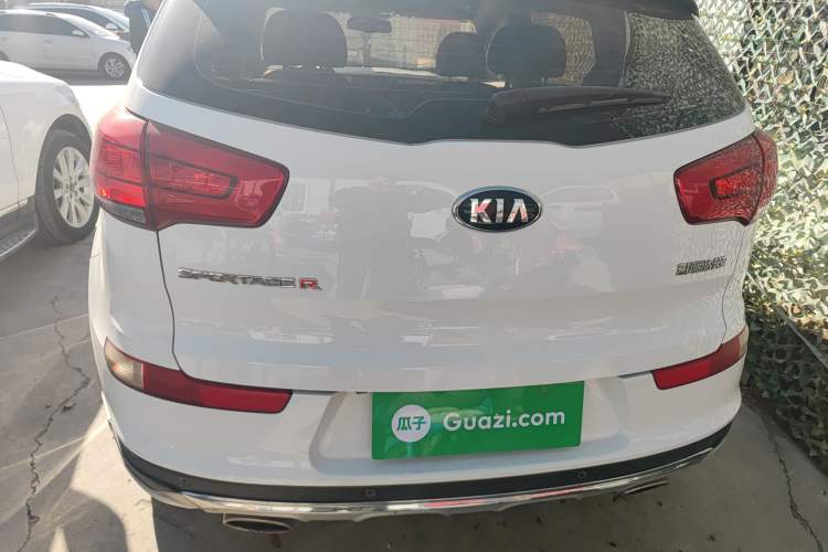 Used Kia Sportage R 2015 2.0L Automatic Two-Wheel Drive DLX Model
