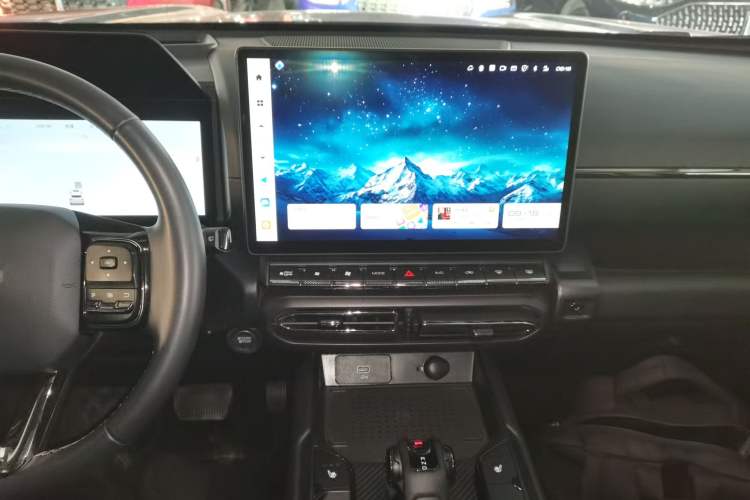 Used Haval  2024 Hi4 102km Trend Electric Version Plus
