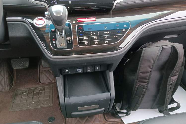 Used Honda Odyssey 2019 2.0L Rui·Zhi Zhen Edition