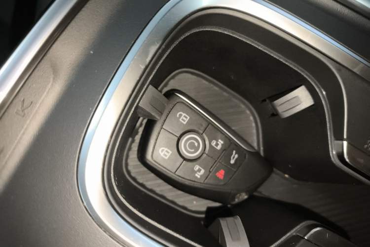 Used Buick Century 2023 2.0T Seven-Seater Deluxe Edition