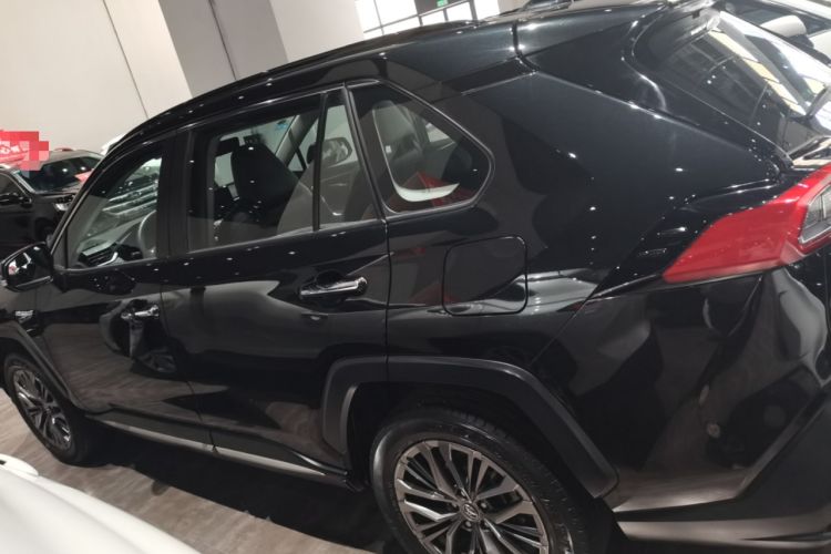 Used Toyota Wildlander 2023 Dual-Motor 2.5L E-CVT Four-Wheel Drive Prestige Edition
