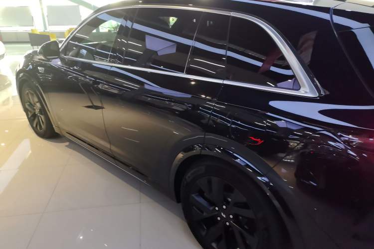 Used Li Auto L7 2023 Pro Model
