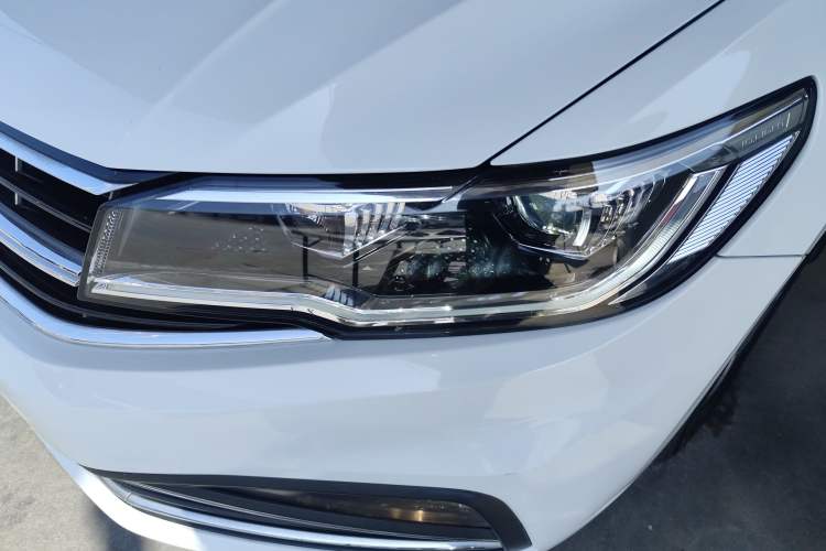 Used Volkswagen Bora 2021 1.5L Automatic Elite Smart Connect Edition
