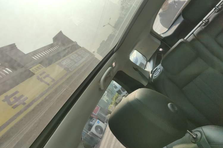 Used Land Rover Discovery Sport 2017 2.0T SE