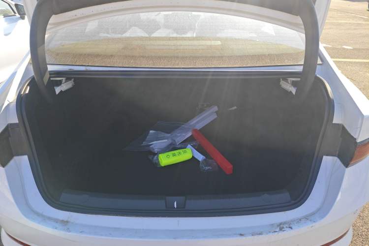 Used BYD Qin PLUS 2025 DM-i Smart Drive 55KM Leading Model
