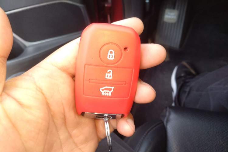 Used Kia K5 2016 2.0L Automatic LUX
