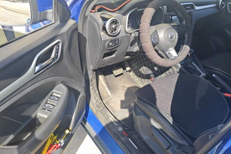 Used MG ZS 2017 1.5L Automatic Luxury Edition
