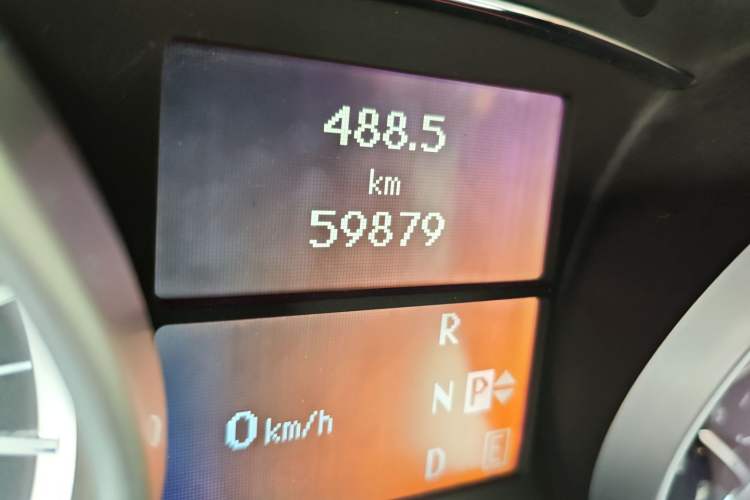 Used Mercedes-Benz R-Class 2011 R 300 L Business Model