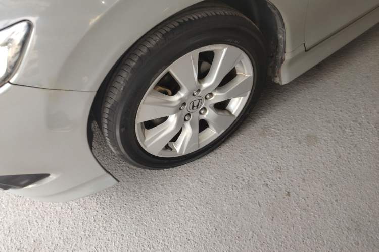 Used Honda Jade 2014 1.8L Automatic Comfort Elite Version 5 Seats
