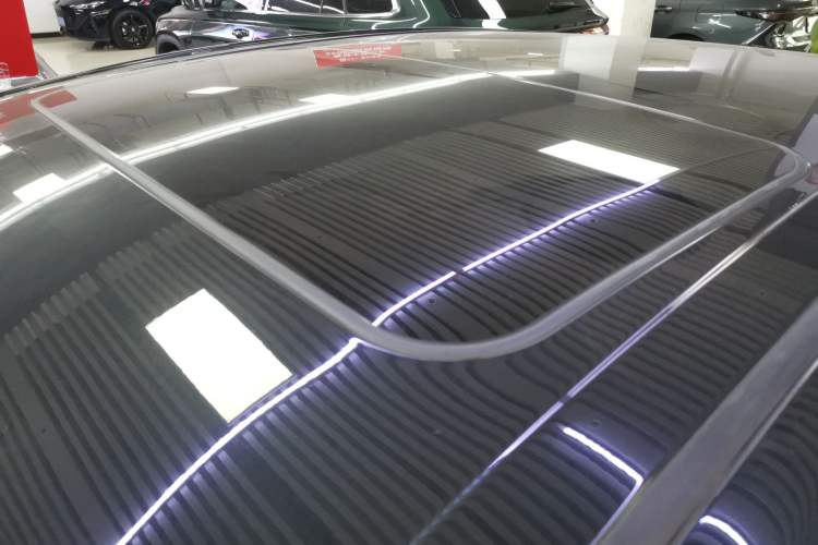 Used Toyota Camry 2023 2.0G Luxury Edition