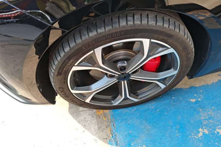 Used Nio ET5T 2024 75kWh Touring
