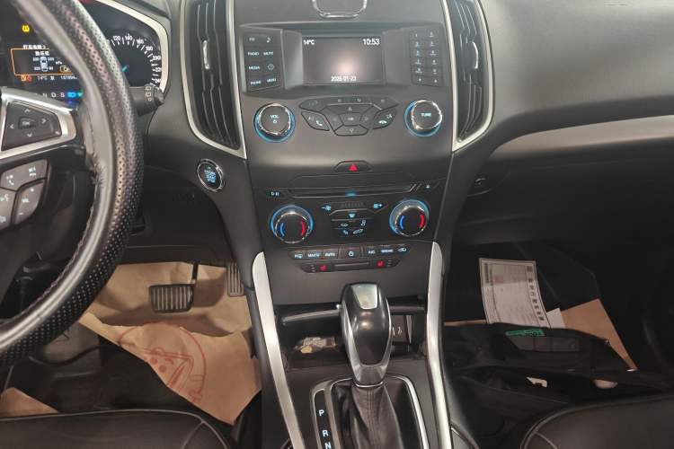 Used Ford Edge 2017 EcoBoost 245 Two-Drive Platinum Edition 5 Seats