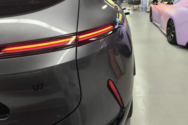 Used  07 2024 Max Extended-Range Edition
