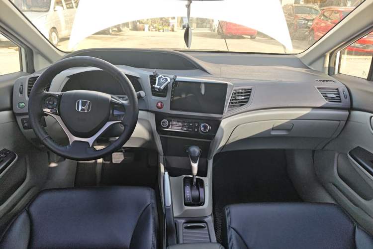 Used Honda Civic 2013 10th Anniversary 1.8L Automatic Comfort Version
