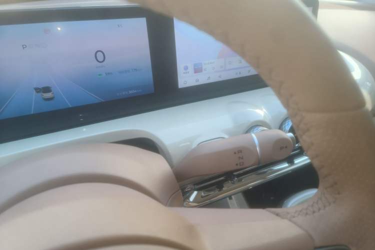 Used Wuling Bingo 2025 333 km Lingxi Deluxe Edition
