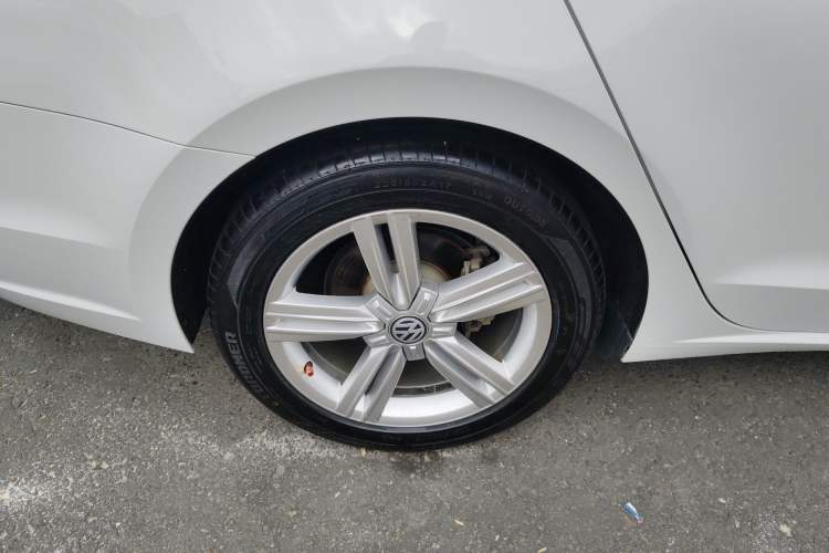 Used Volkswagen Lamando 2018 280TSI DSG Comfort Edition
