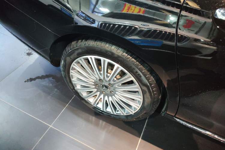 Used Mercedes-Benz E-Class 2023 E 300 L Luxury Model