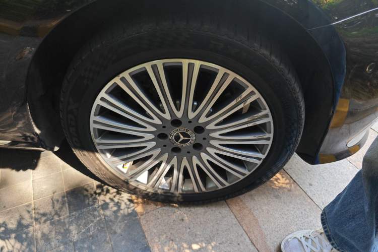 Used Mercedes-Benz E-Class 2021 E 300 L Stylish Model
