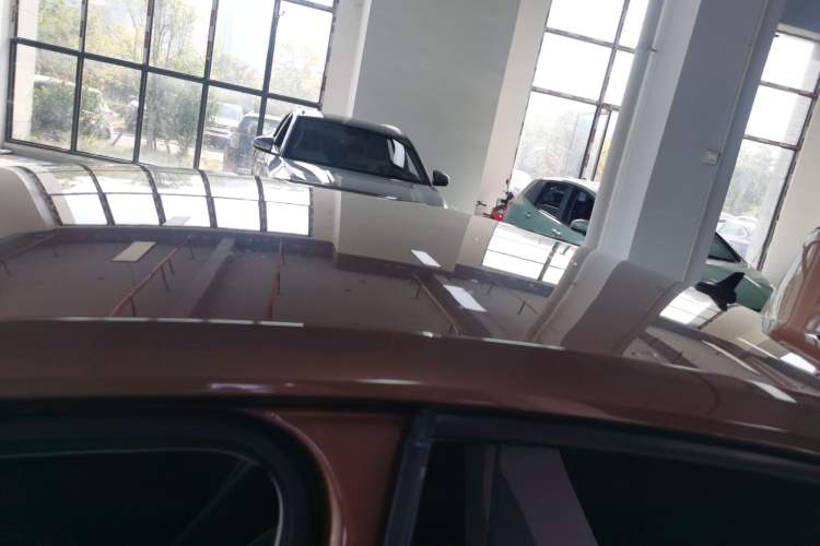 Used Volkswagen Lamando 2017 230TSI DSG Fashion Edition
