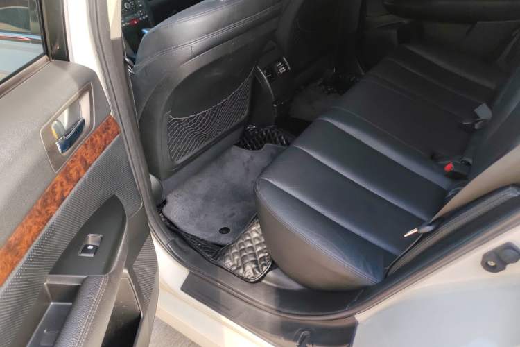 Used Subaru Outback 2013 2.5i Luxury Edition
