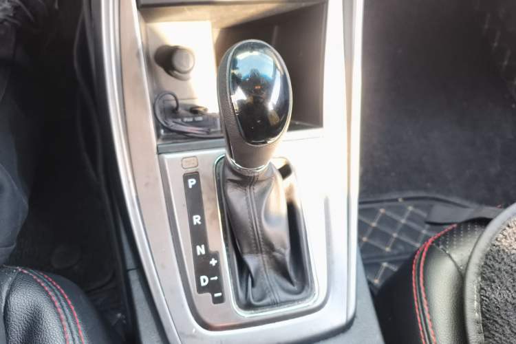 Used Hyundai Elantra 2012 1.6L Automatic Fashion Edition