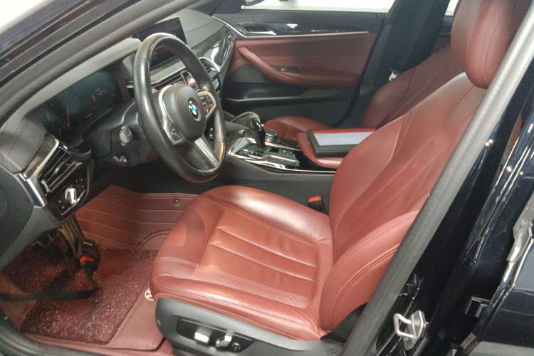 Used BMW 5 Series 2019 530Li Leading Model M Sport Package