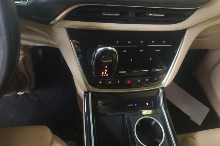 Used Buick GL8 2023 ES Lu Zun Deluxe Model