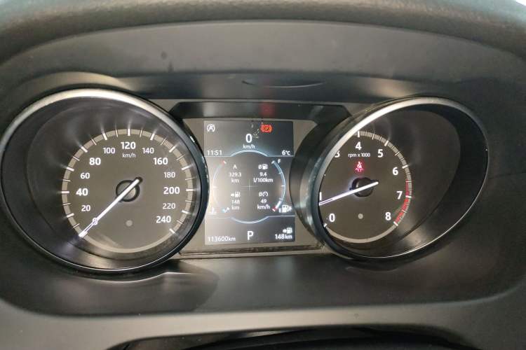 Used Land Rover Discovery Sport 2019 240 PS SE Version China V Standard
