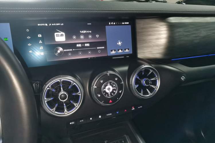 Used Tank 300 2023 Off-Road Edition 2.0T Challenger